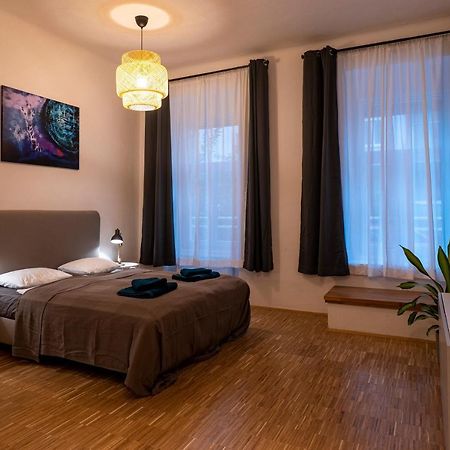 Flataid Apartment Jakob-Redtenbacher-Gasse I Graz Kültér fotó